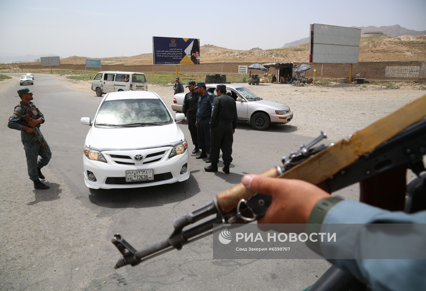 Контрольно-пропускной пункт в Кабуле