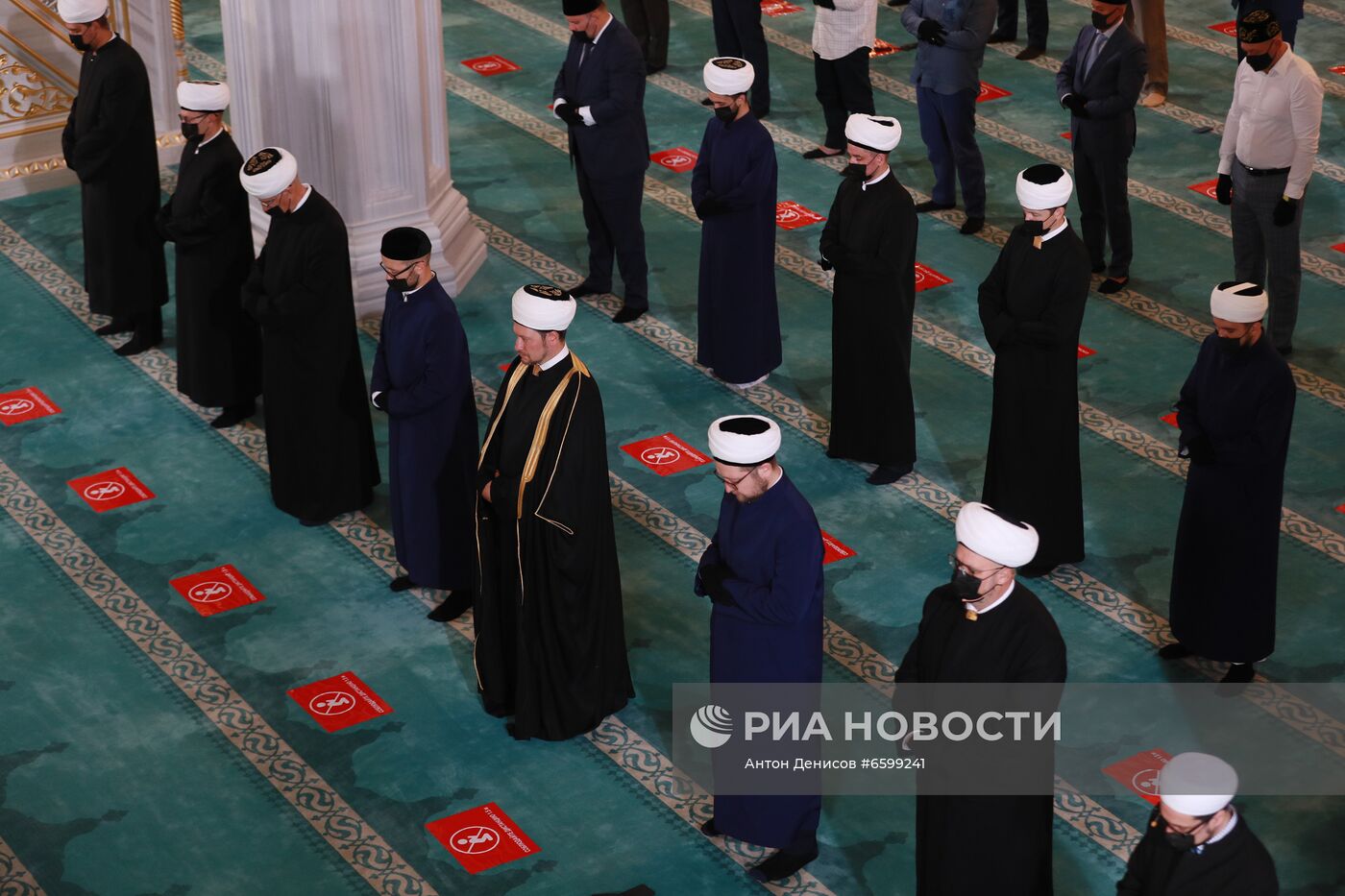 Празднование Курбан-Байрама в Москве