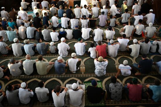 Празднование Курбан-Байрам в регионах России