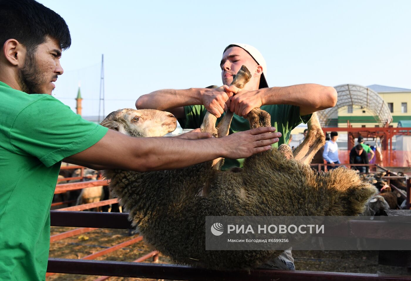 Празднование Курбан-байрам в регионах России