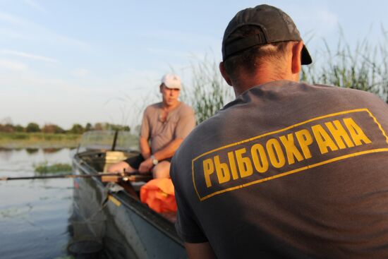 Работа сотрудников Федерального агентства по рыболовству в Тамбовской области