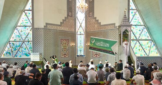 Празднование Курбан-байрам в регионах России