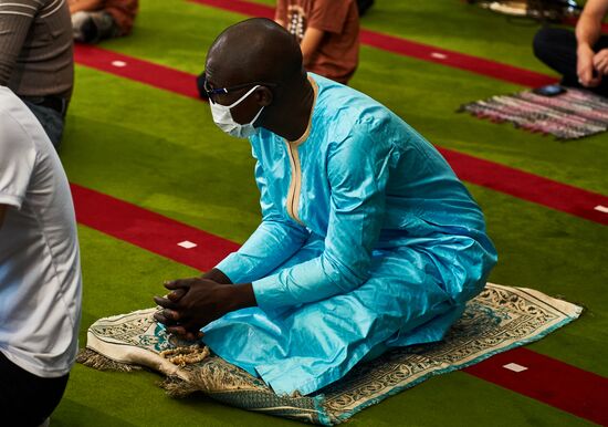 Празднование Курбан-байрам в регионах России