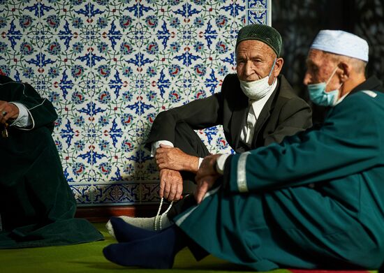 Празднование Курбан-байрам в регионах России