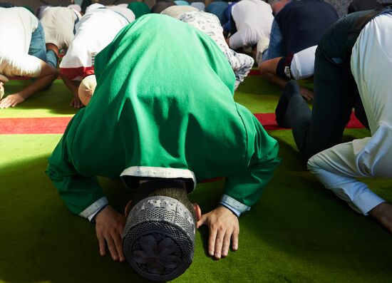 Празднование Курбан-байрам в регионах России