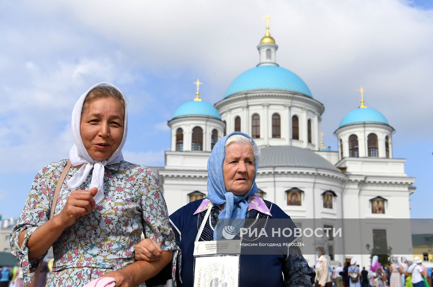 Празднование Дня Казанской иконы Божией Матери в Казани