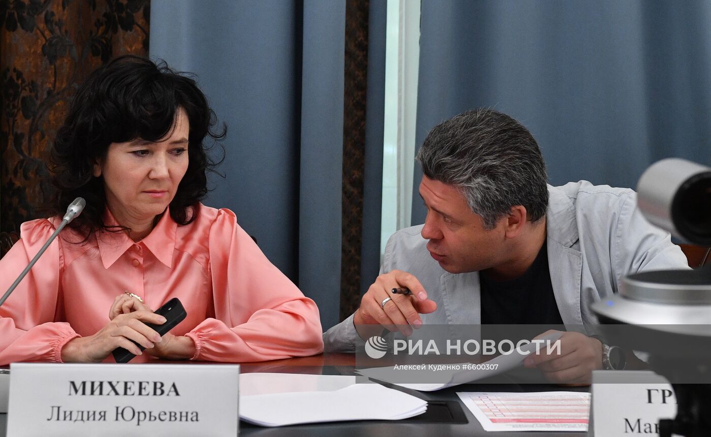 Подписание соглашения о наблюдении за выборами между ОП РФ и политическими партиями