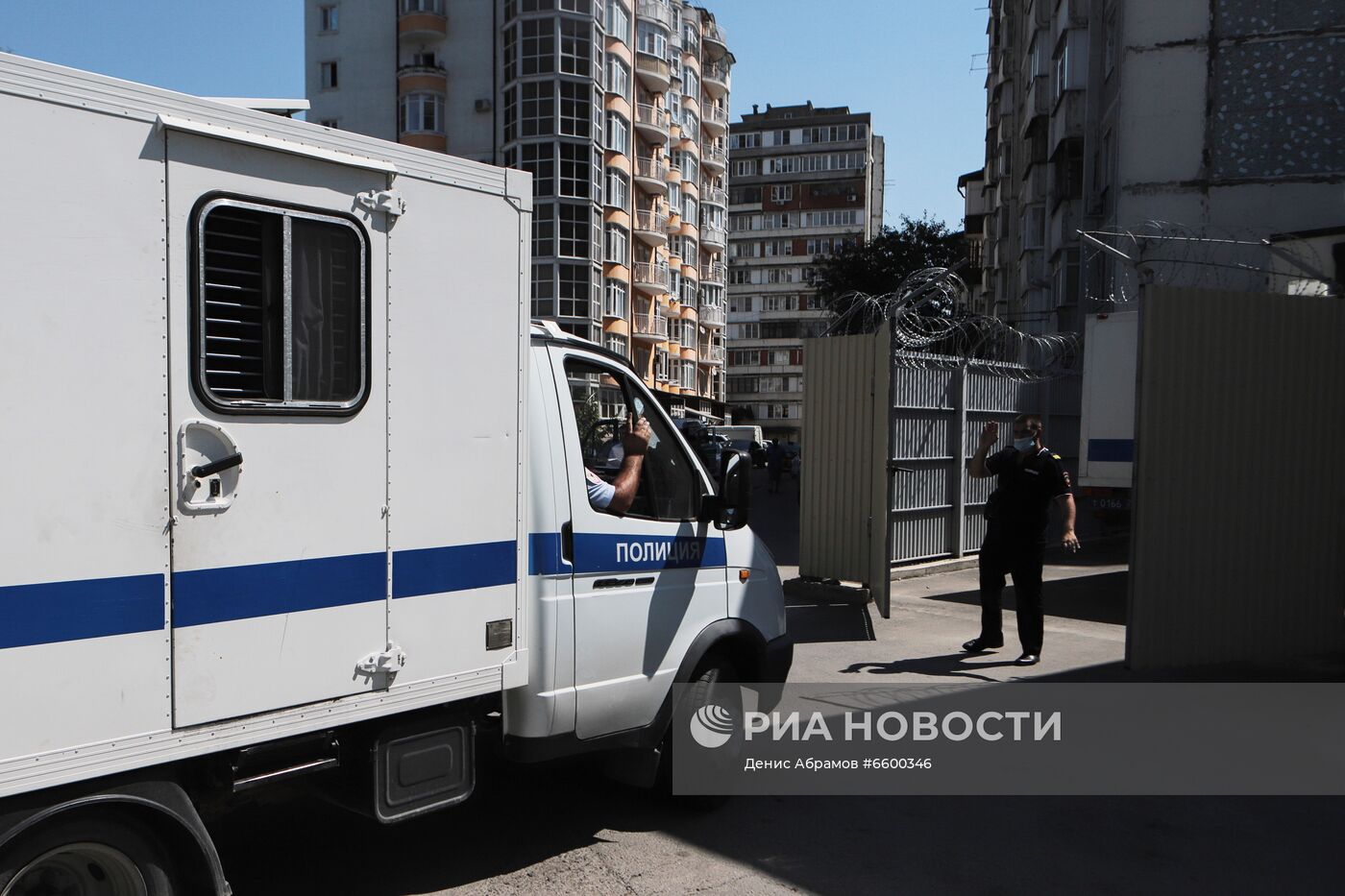 В Ессентукском суде ожидается арест начальника УГИБДД Ставропольского края А. Сафонова