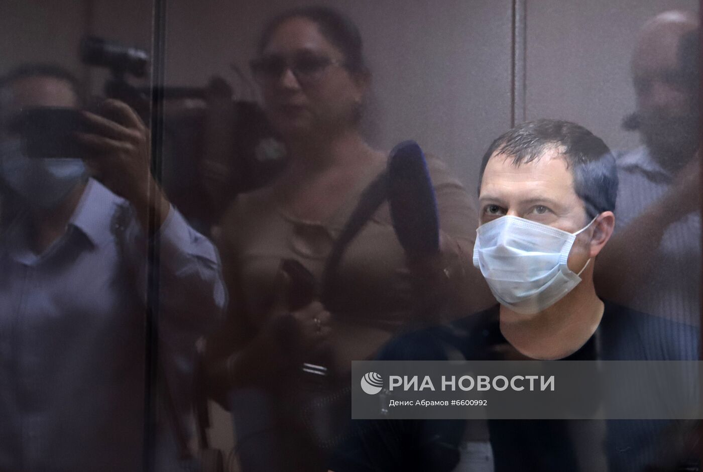 Избрание меры пресечения начальнику ГИБДД Ставрополья А. Сафонову