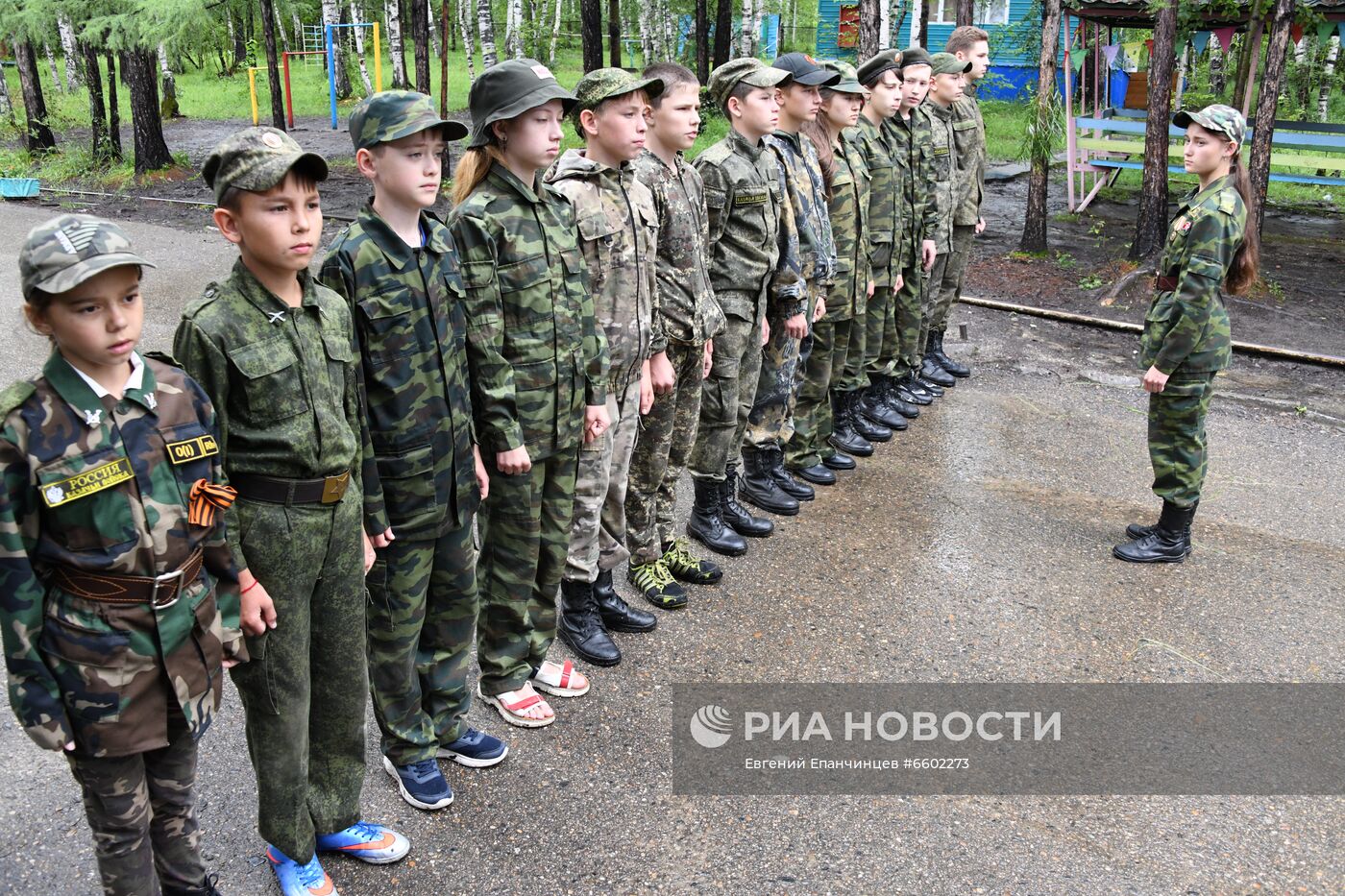 Летний отдых в детском лагере "Чайка" в Чите