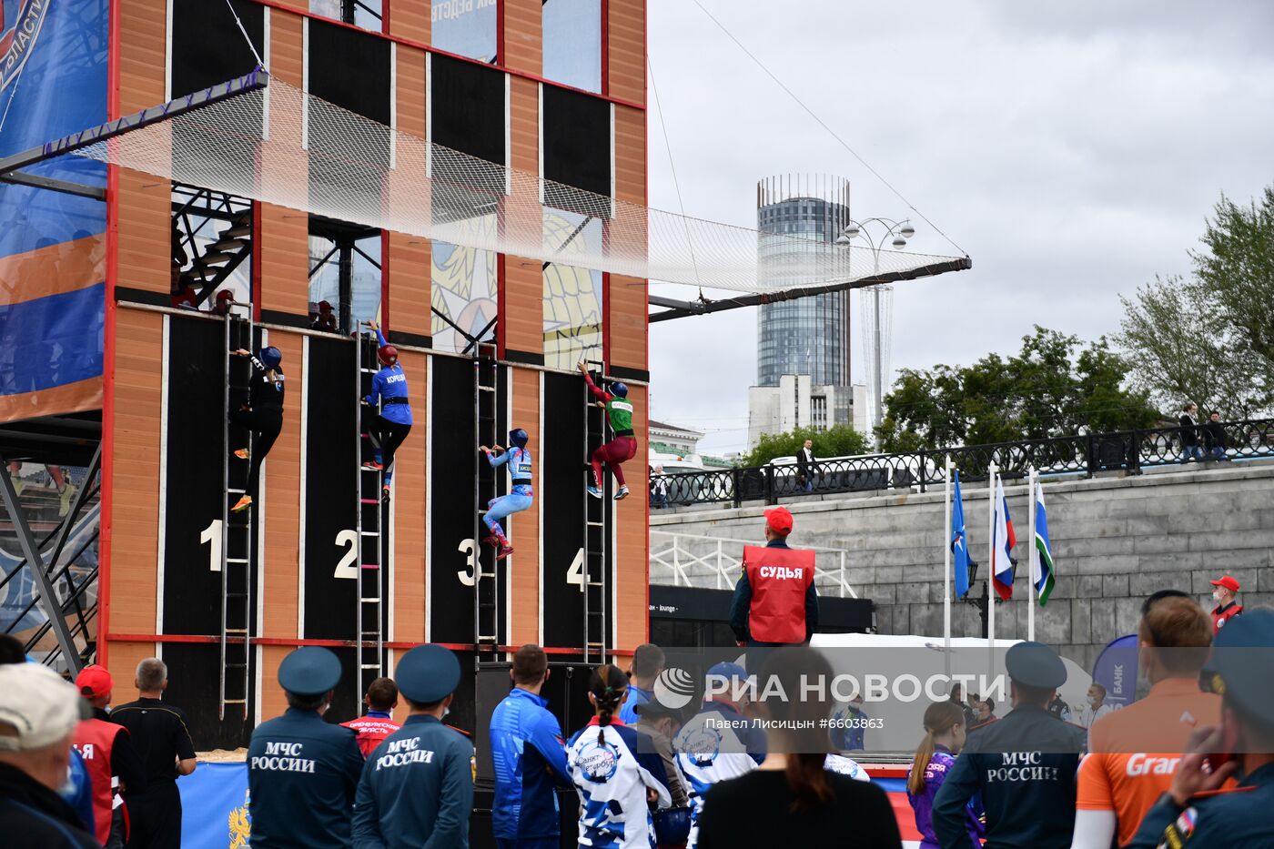 Чемпионат МЧС России по пожарно-спасательному спорту в Екатеринбурге