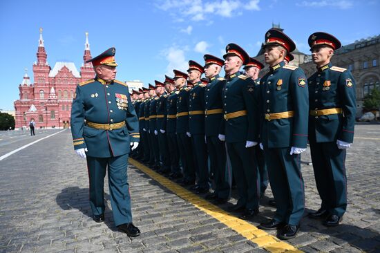 Выпуск офицеров Московского высшего общевойскового командного училища