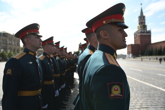 Выпуск офицеров Московского высшего общевойскового командного училища
