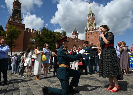 Выпуск офицеров Московского высшего общевойскового командного училища