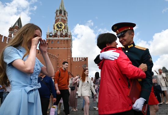 Выпуск офицеров Московского высшего общевойскового командного училища