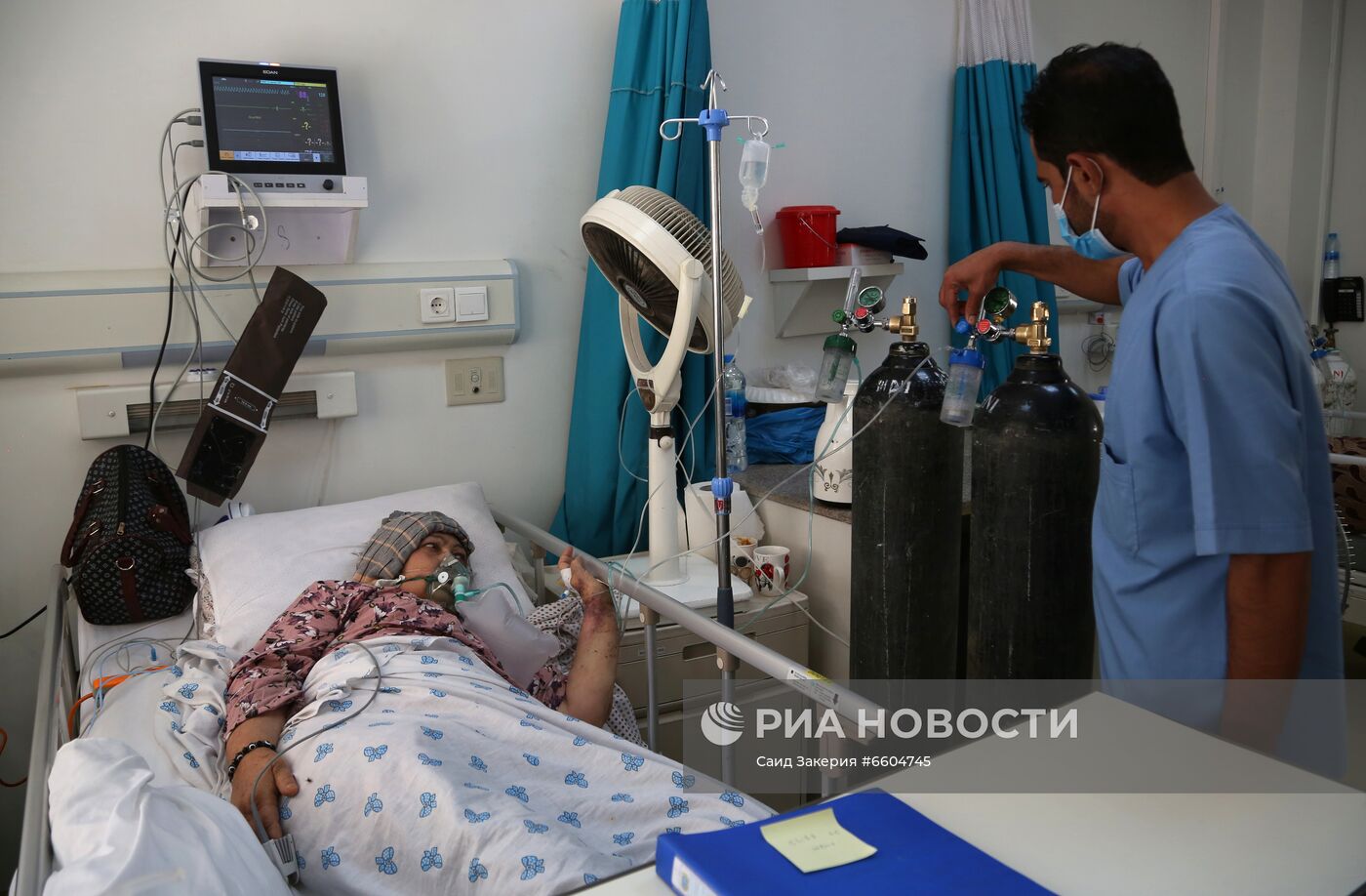 Госпиталь для лечения больных COVID-19 в Кабуле