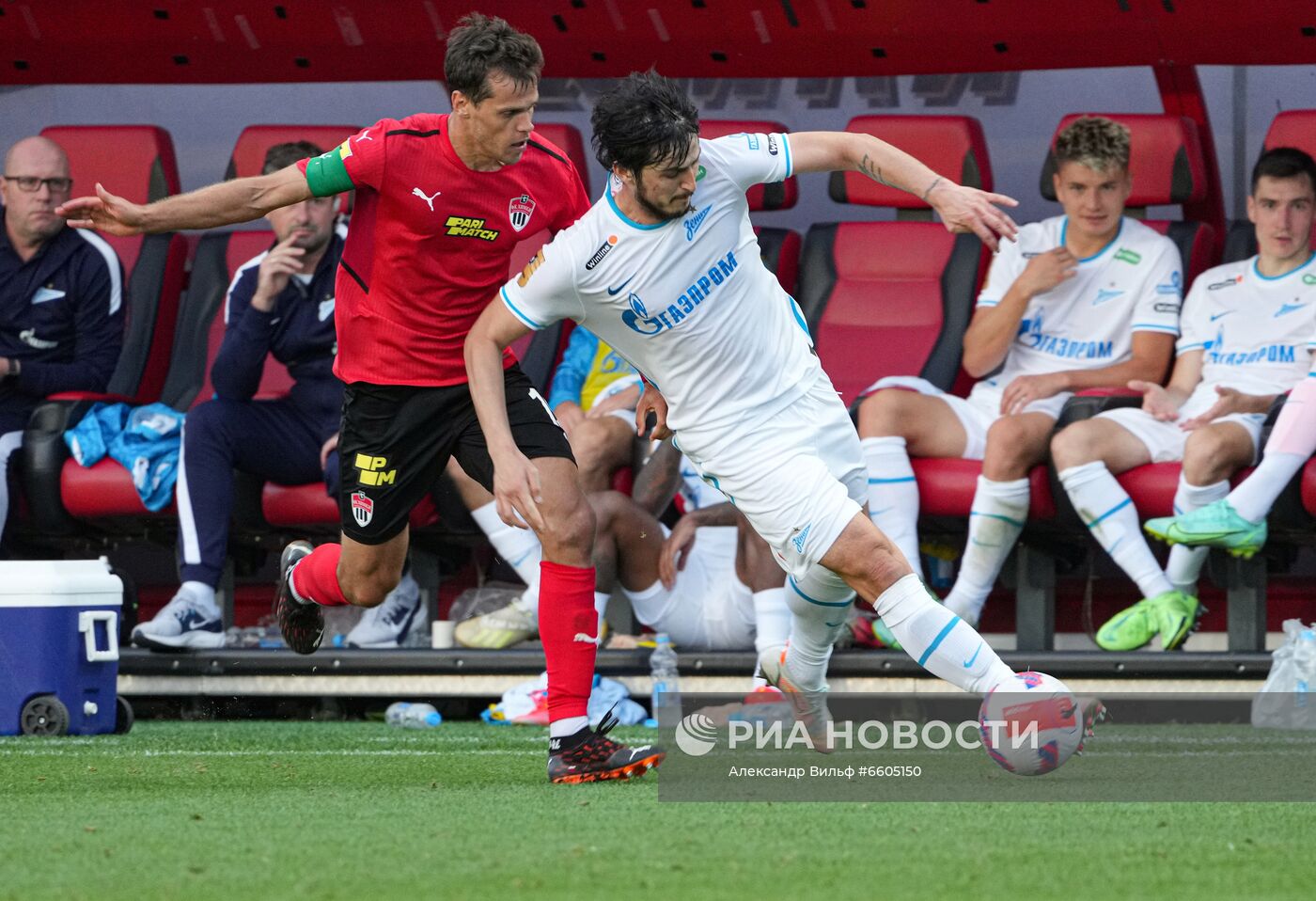 Футбол. РПЛ. Матч "Химки" - "Зенит"