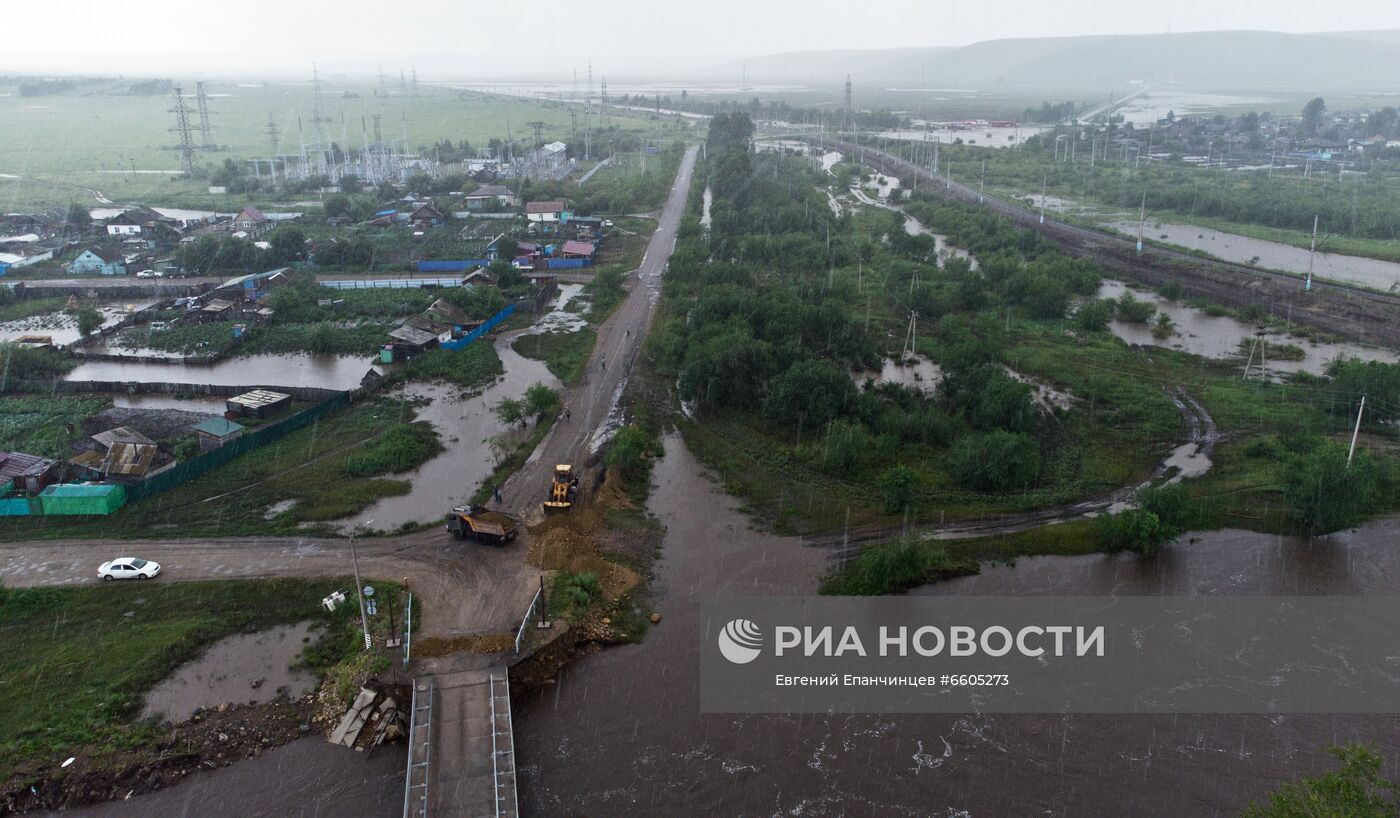 Погода г шилка забайкальский край на сегодня. Город Шилка наводнение. Потоп в Шилке 2021. Мост Шилка Забайкальский край. Город Шилка наводнение 2021.