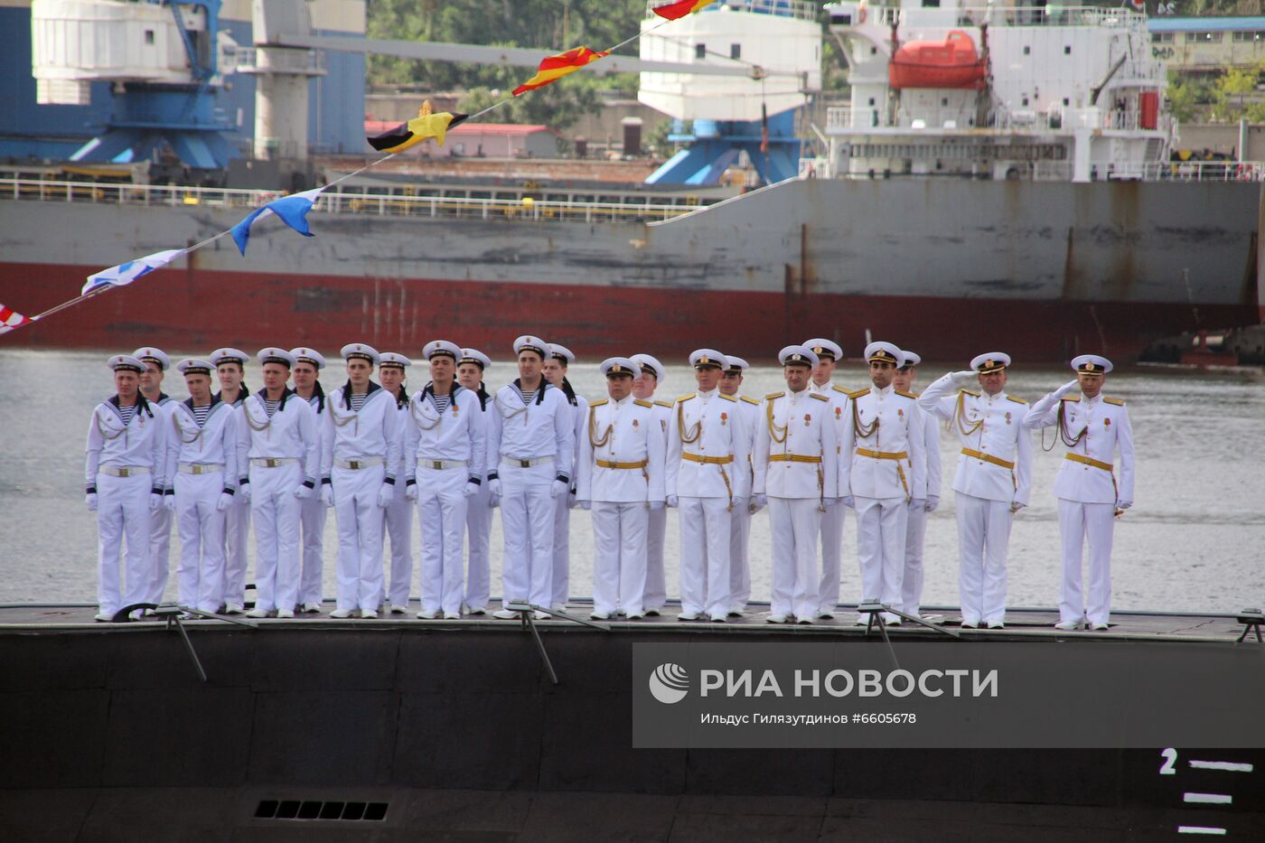 День ВМФ в городах России