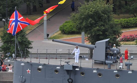 Празднование Дня ВМФ в Санкт-Петербурге