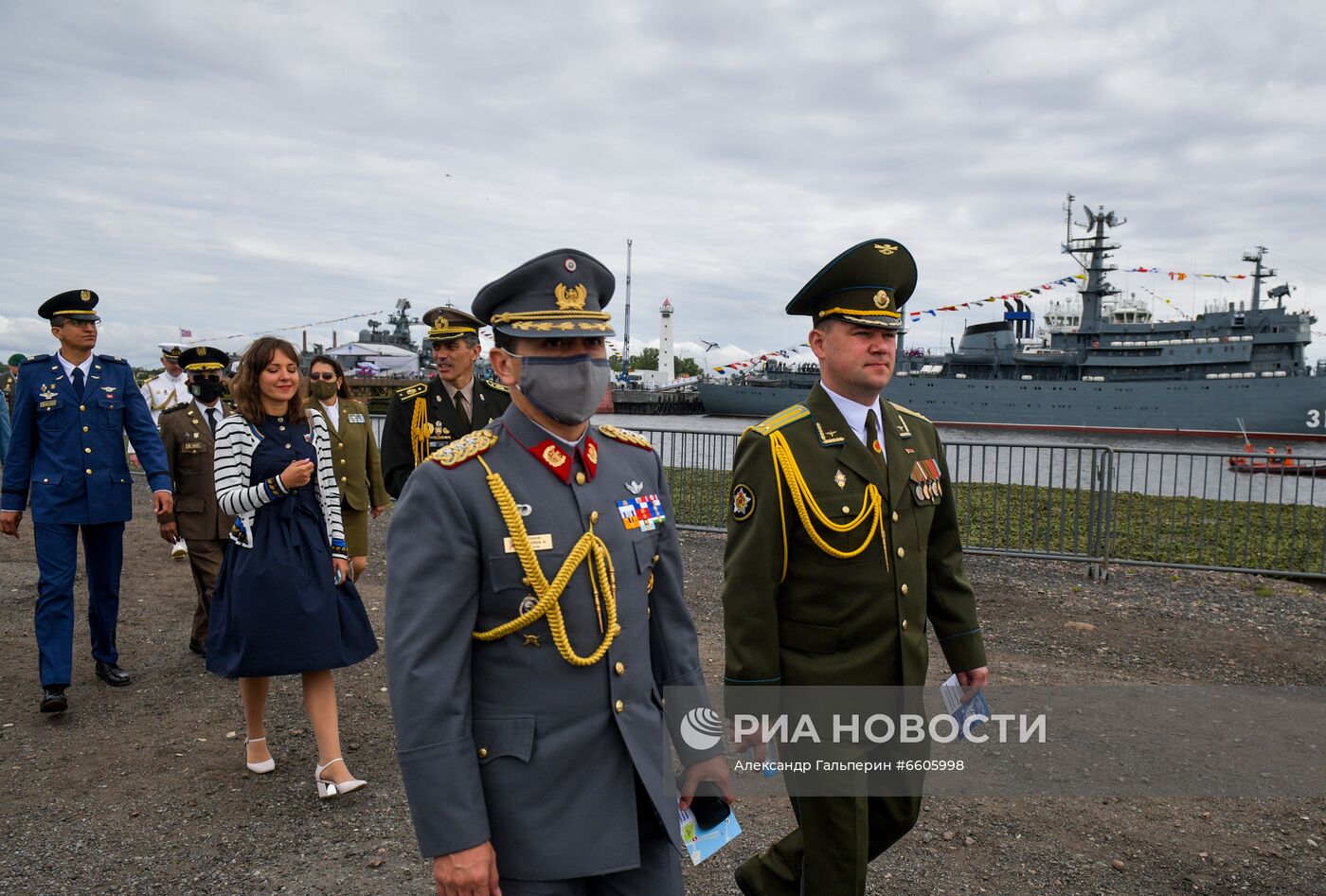 Празднование Дня ВМФ в Санкт-Петербурге