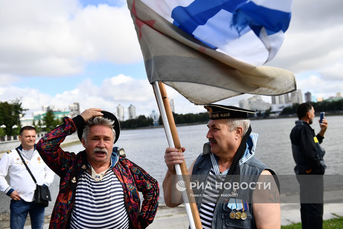 День ВМФ в городах России