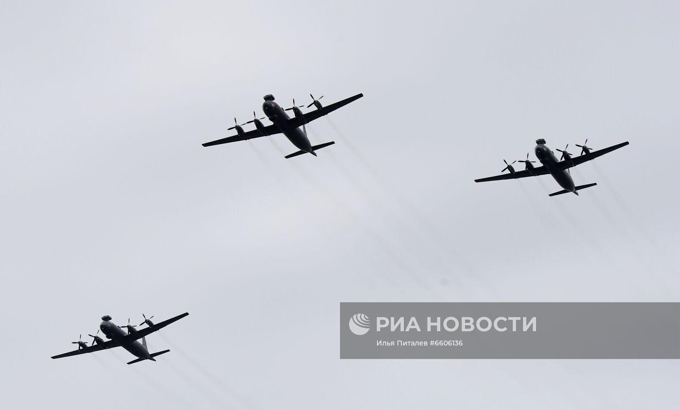 Празднование Дня ВМФ в Санкт-Петербурге