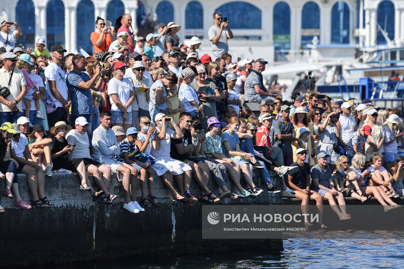 День ВМФ в городах России