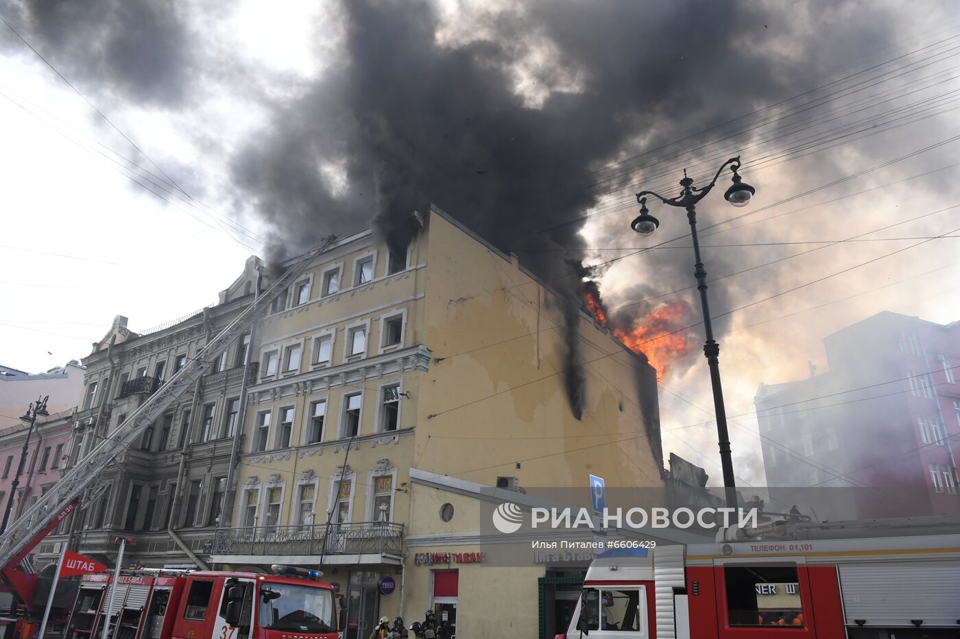 Пожар в доме на Лиговском проспекте