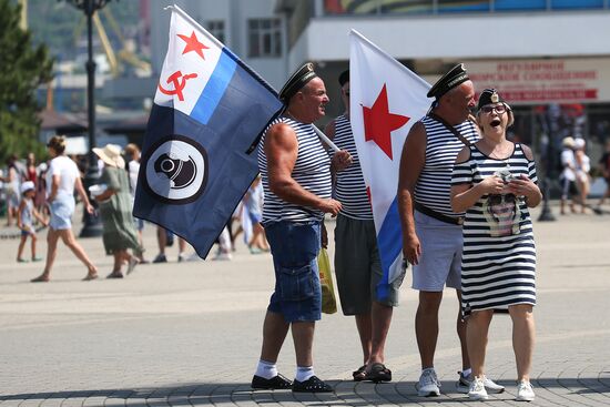 День ВМФ в городах России