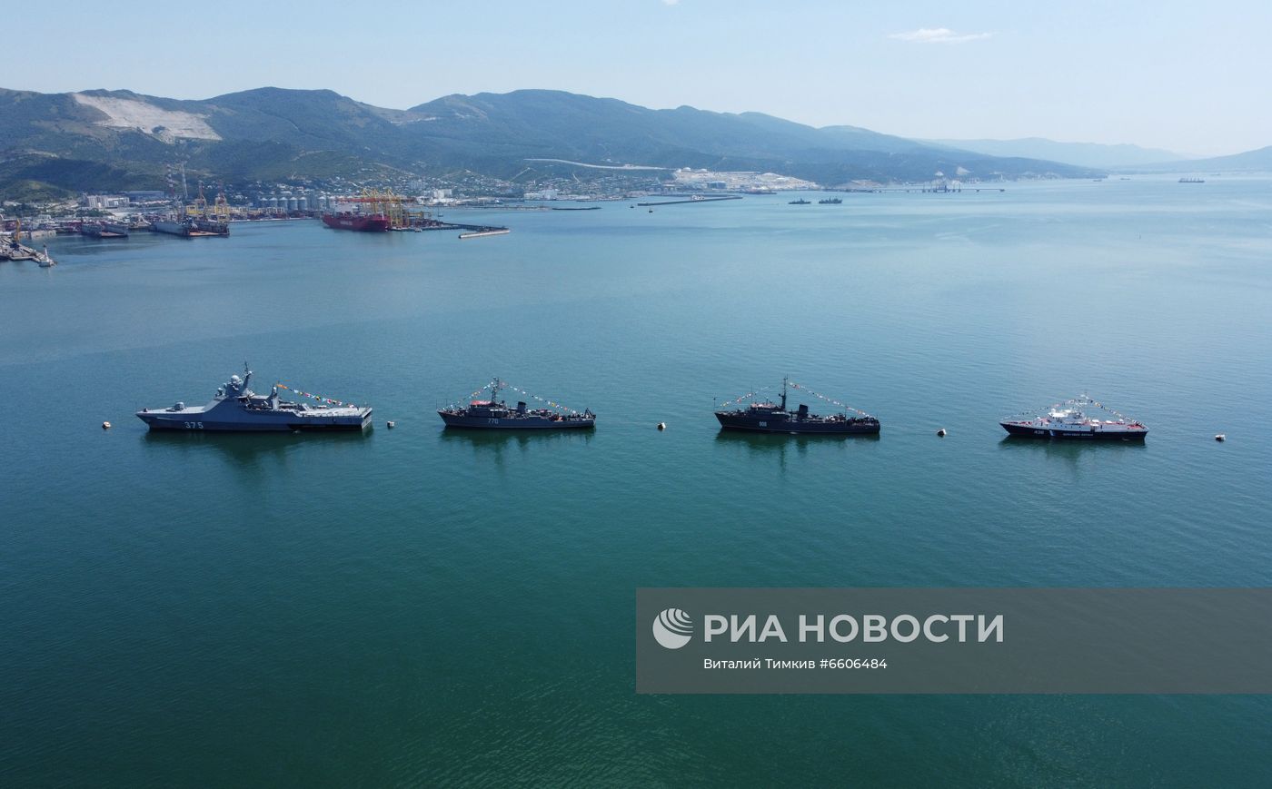 День ВМФ в городах России