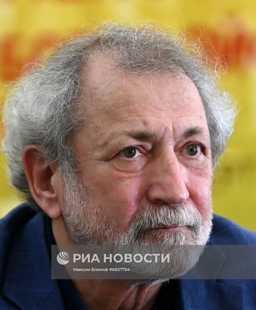 Пресс-конференция Б. Эйфмана