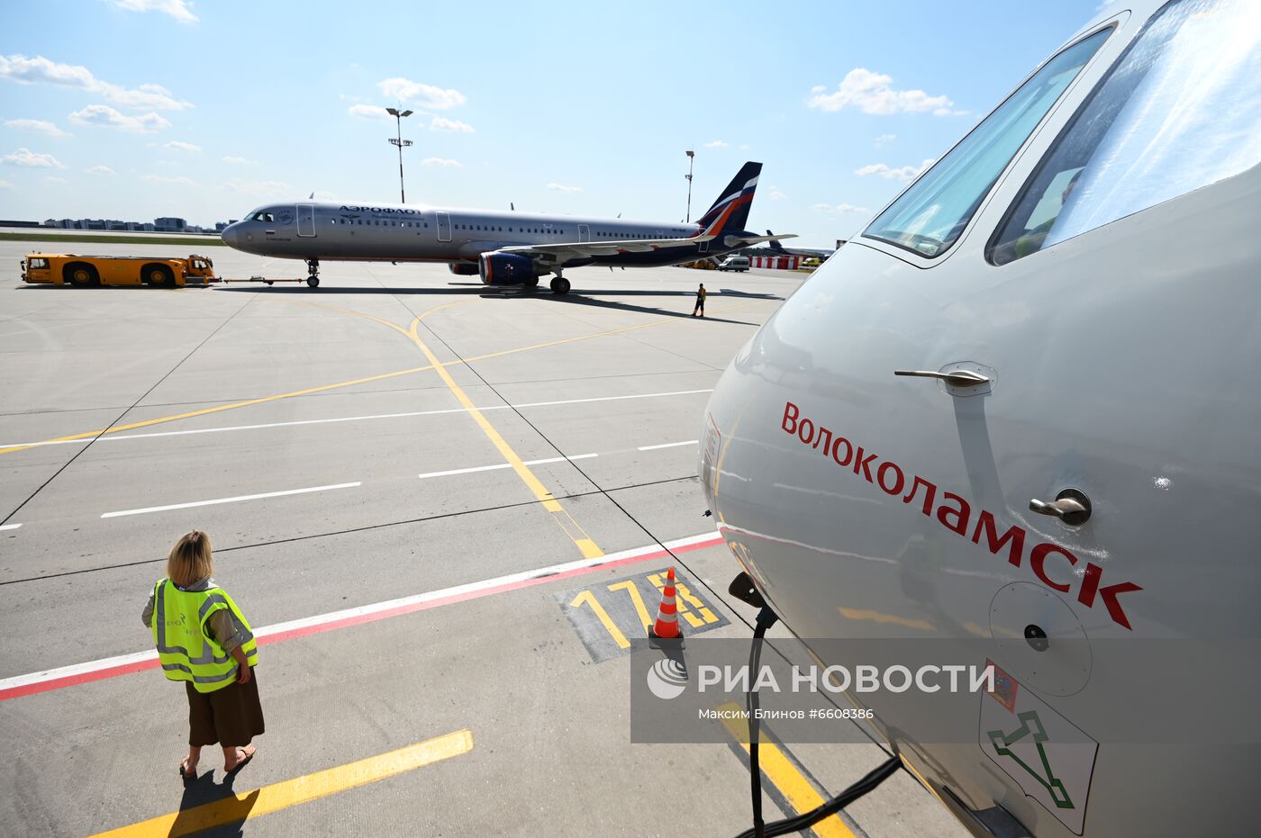 Презентация воздушного судна Superjet 100 "Волоколамск"