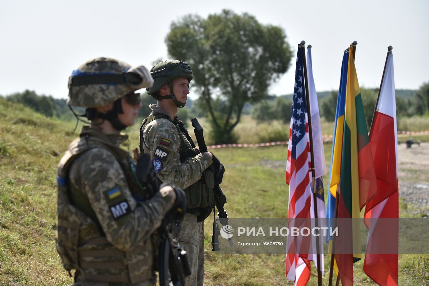 Совместные учения стран НАТО и Украины "Три меча-2021"