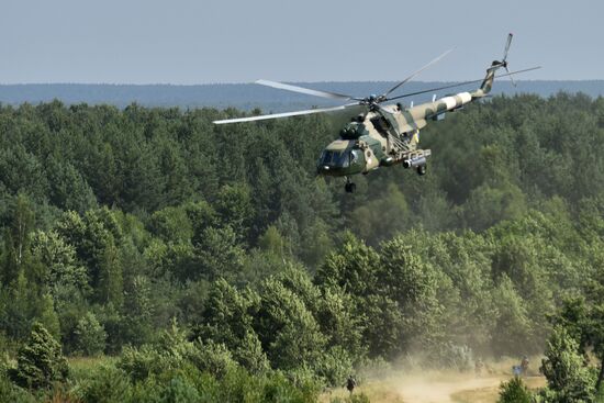 Совместные учения стран НАТО и Украины "Три меча-2021"