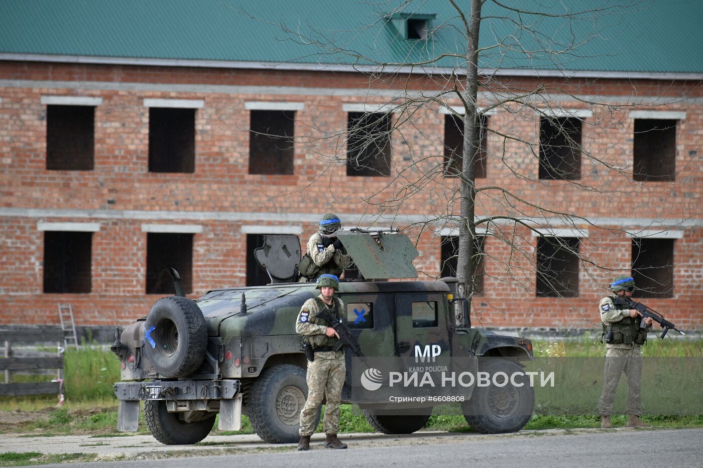 Совместные учения стран НАТО и Украины "Три меча-2021"