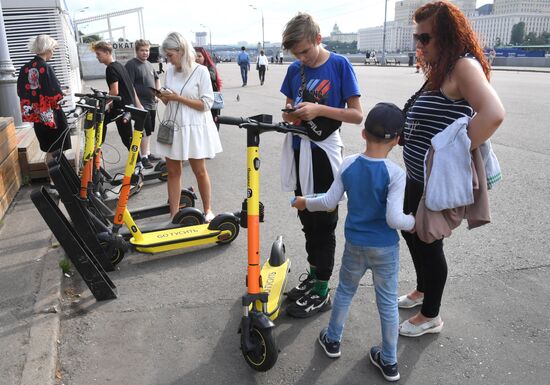 Яндекс Go  запустил сервис электросамокатов в Москве