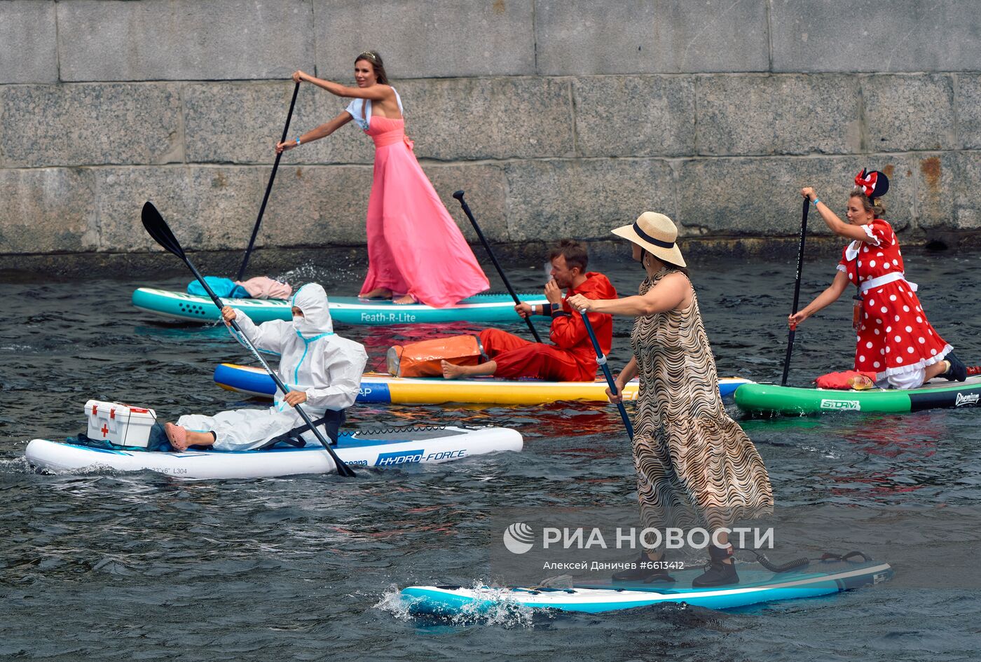 Фестиваль "Фонтанка-SUP" в Санкт-Петербурге