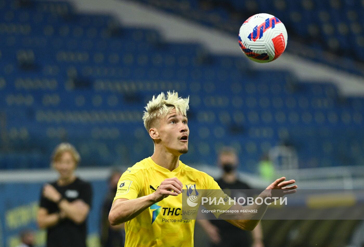 Футбол. РПЛ. Матч "Ростов" - "Зенит"