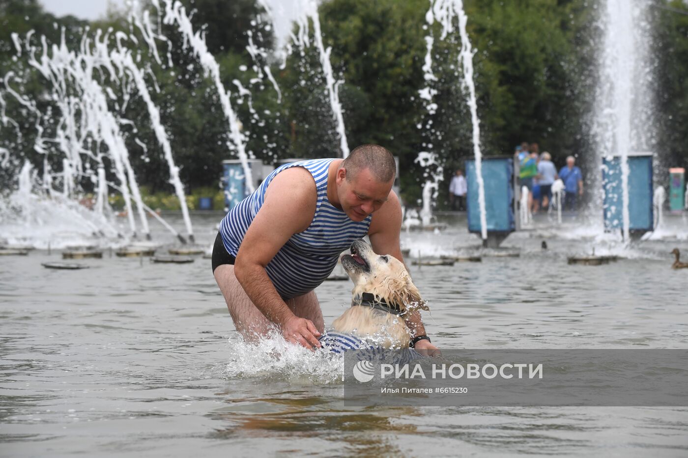 Празднование Дня ВДВ в Москве 