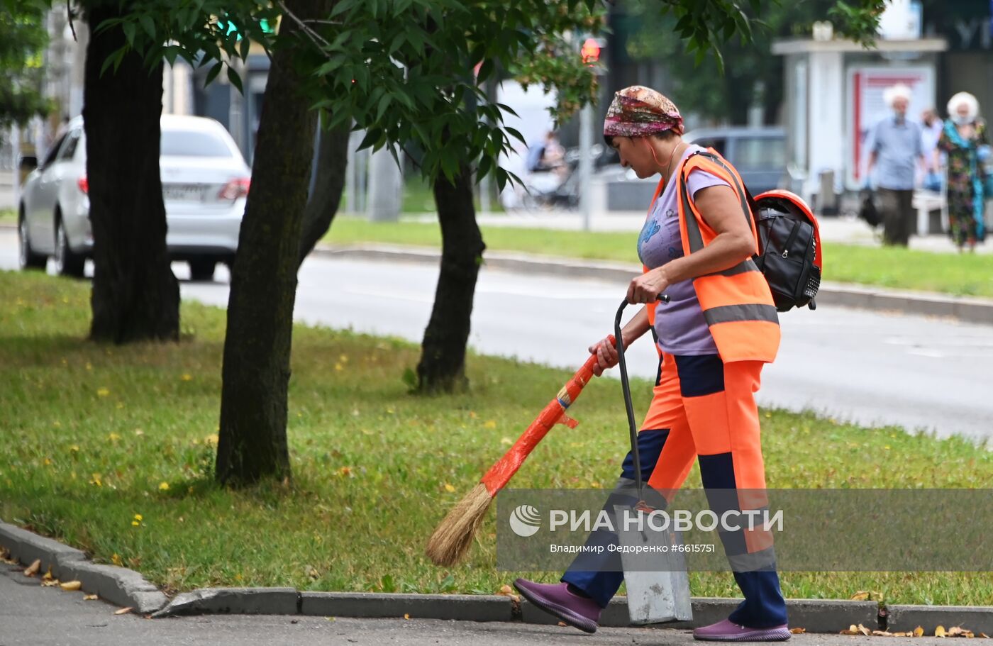 Уборка улиц в Москве