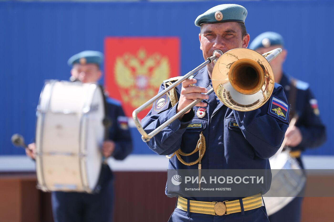 Празднование Дня ВДВ в регионах России