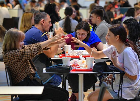 Возобновление работы  фудкортов в Санкт-Петербурге