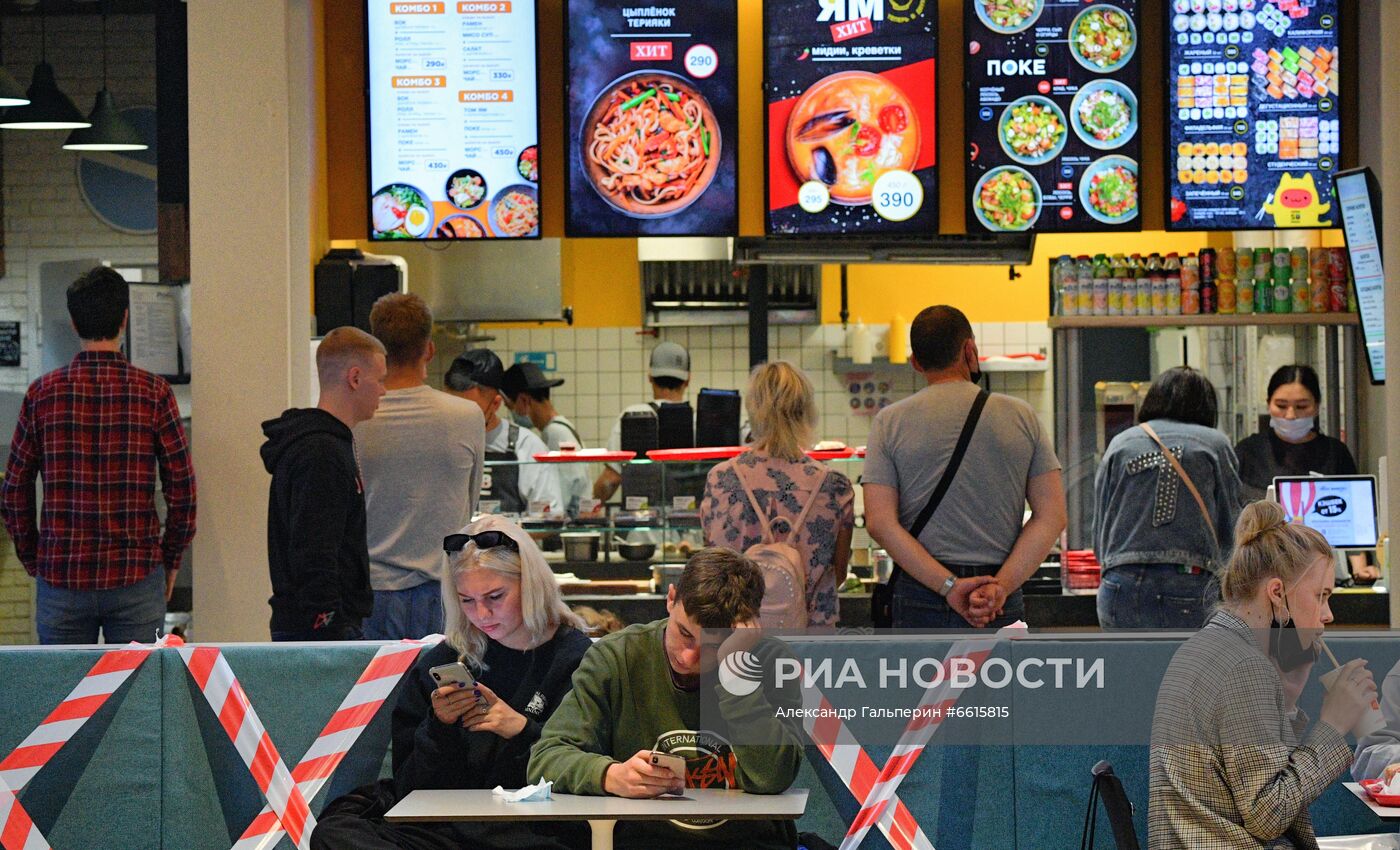 Возобновление работы  фудкортов в Санкт-Петербурге