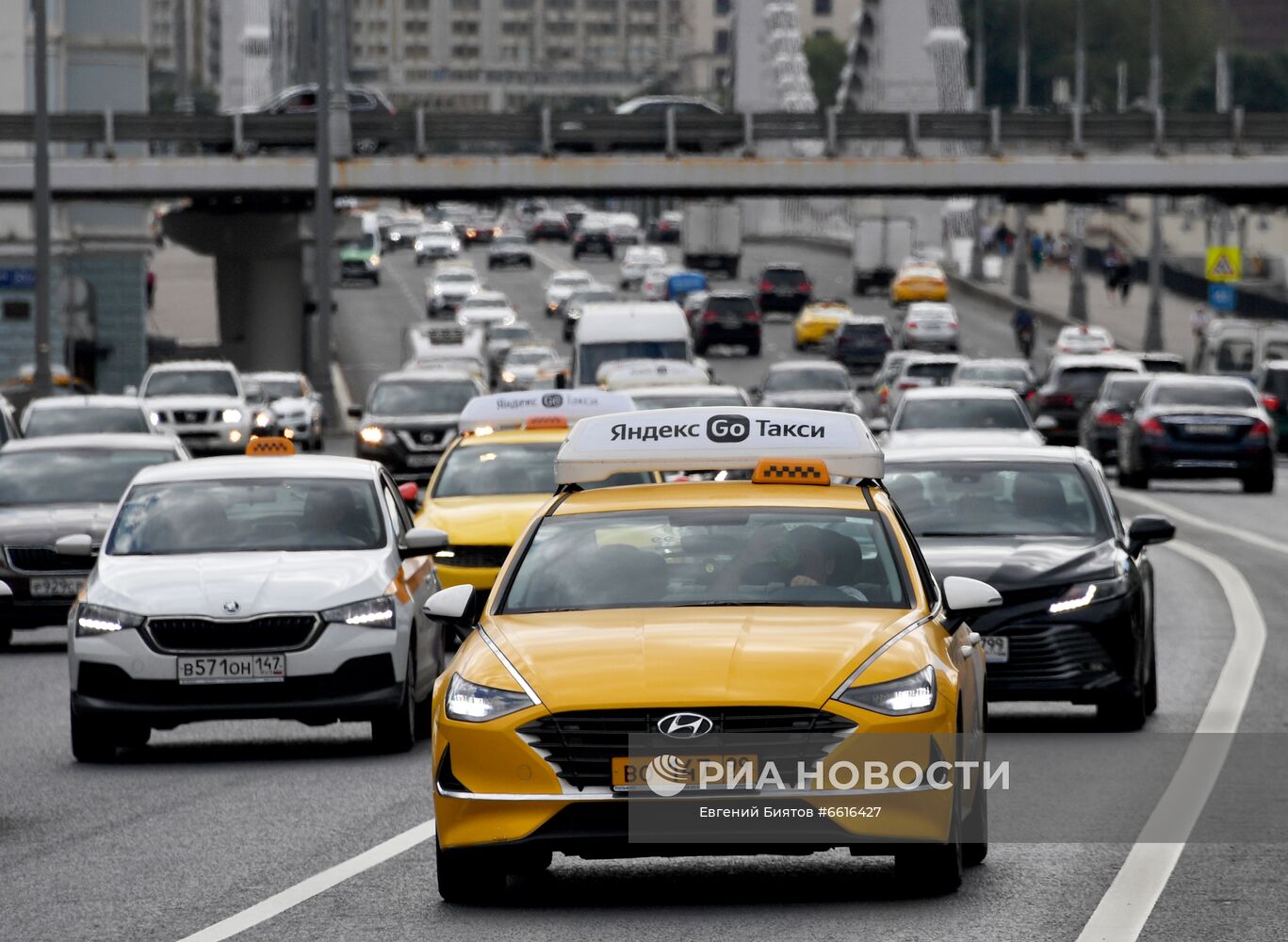 В Москве отложили мониторинг за таксистами