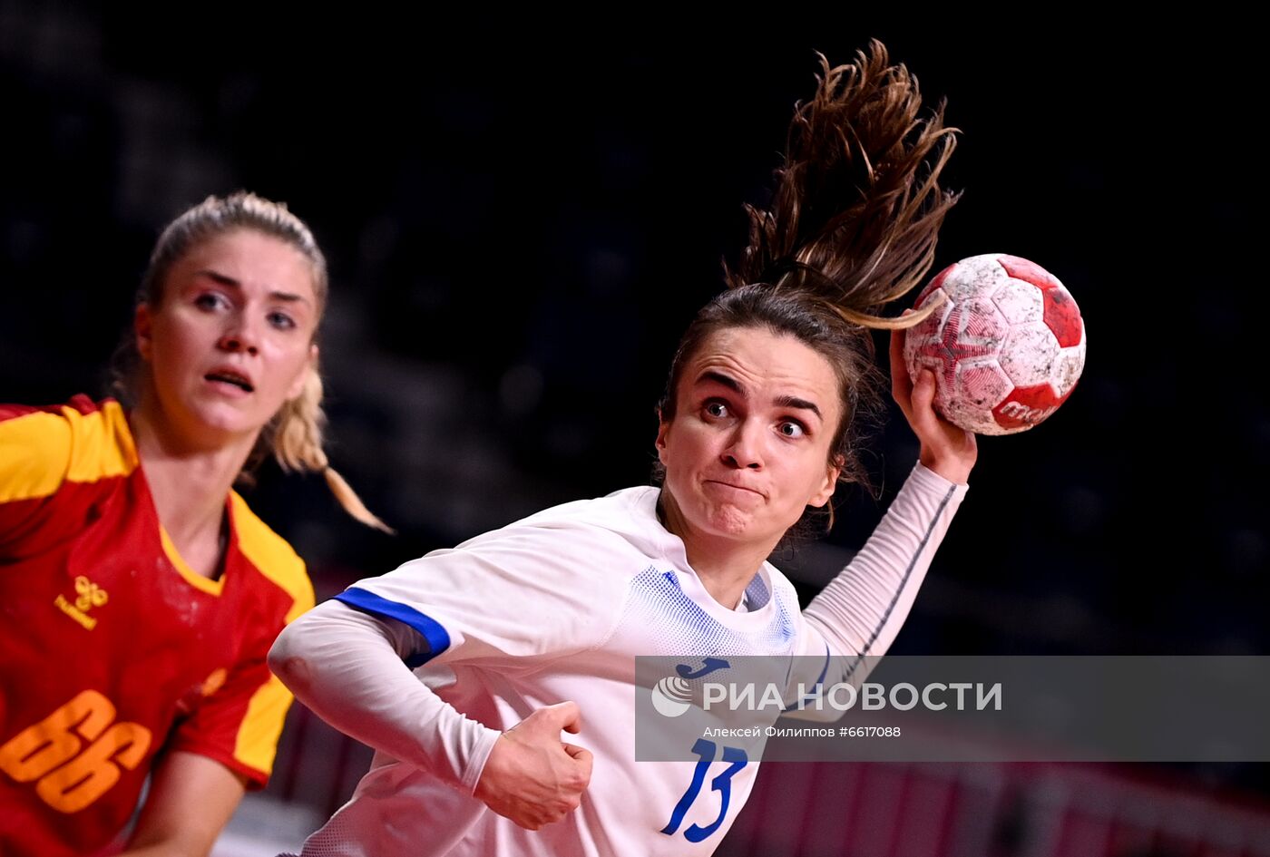 Олимпиада-2020. Гандбол. Женщины. Матч Черногория - Россия