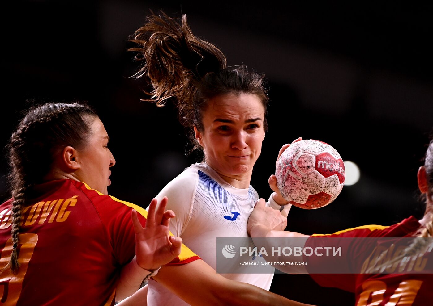 Олимпиада-2020. Гандбол. Женщины. Матч Черногория - Россия