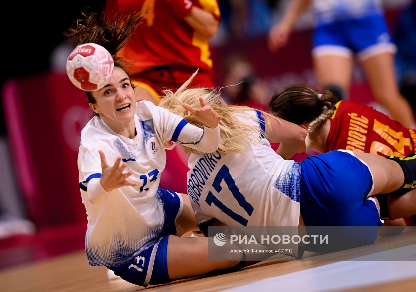 Олимпиада-2020. Гандбол. Женщины. Матч Черногория - Россия