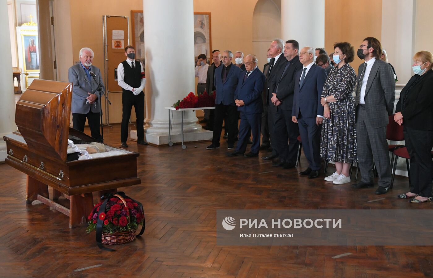 Прощание с президентом журфака МГУ Я. Засурским