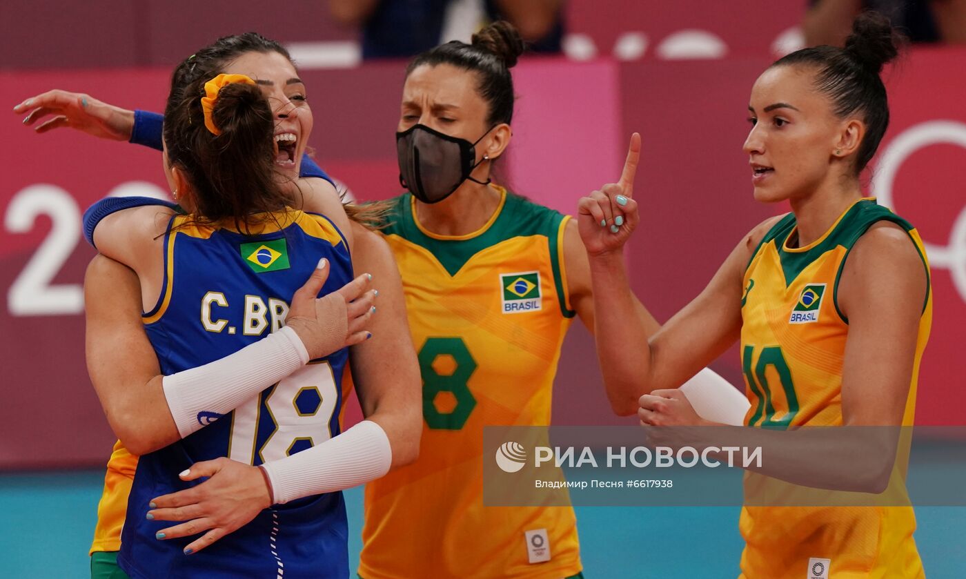 Олимпиада-2020. Волейбол. Женщины. Матч Бразилия - Россия